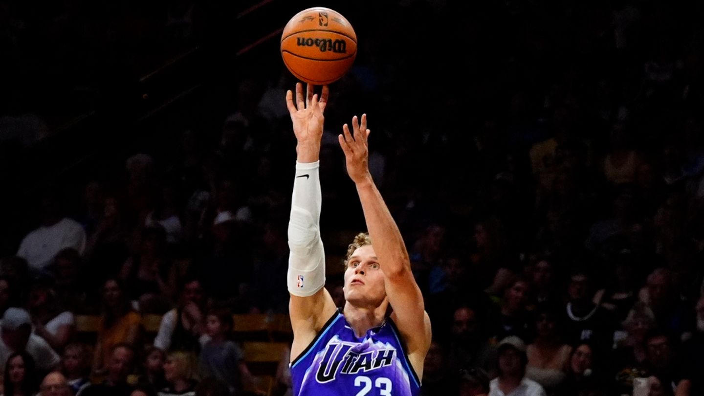 Lauri Markkanen aloitti harjoituskauden vahvasti – 17 pistettä Utahin voitossa