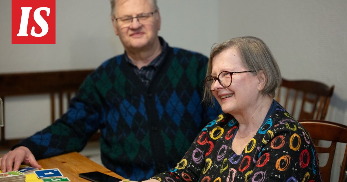 Leena ja Teuvo joutuivat evakkoon – ”Huolta on ollut nyt pitemmän aikaa”