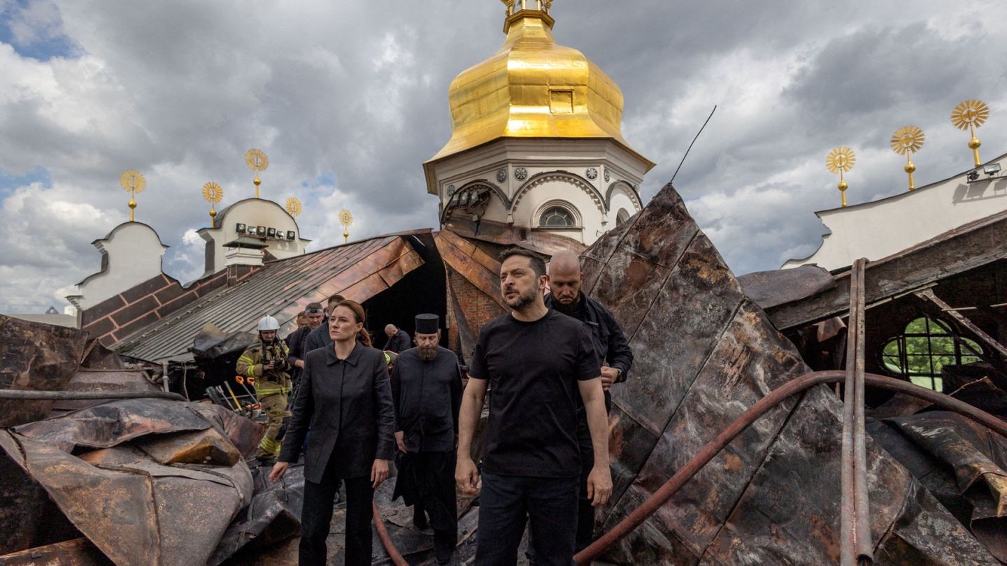 Ukraine's Zelenskyy Dismisses Prime Minister, Cites Strategy Shift