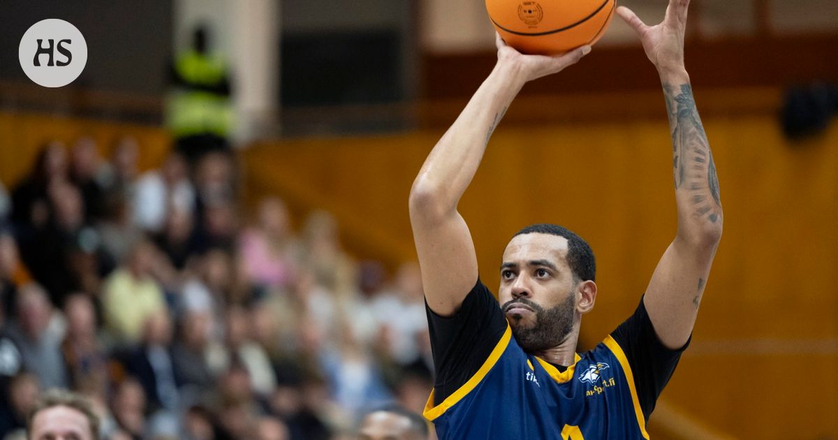 Seagulls leading star René Rougeau: career may continue after all