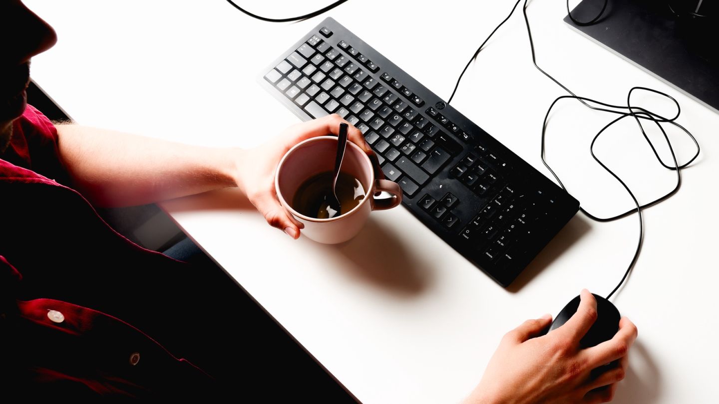 Returning to Work? Expert Shares Five Tips to Combat Anxiety
