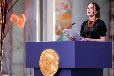 Ukrainalainen Nobelin Rauhanpalkinnon Saaja Aseiden Laskeminen Ei 