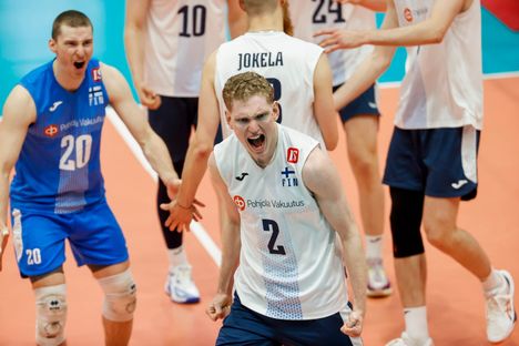 Fedor Ivanov tuuletti ensimmäisessä erässä.
