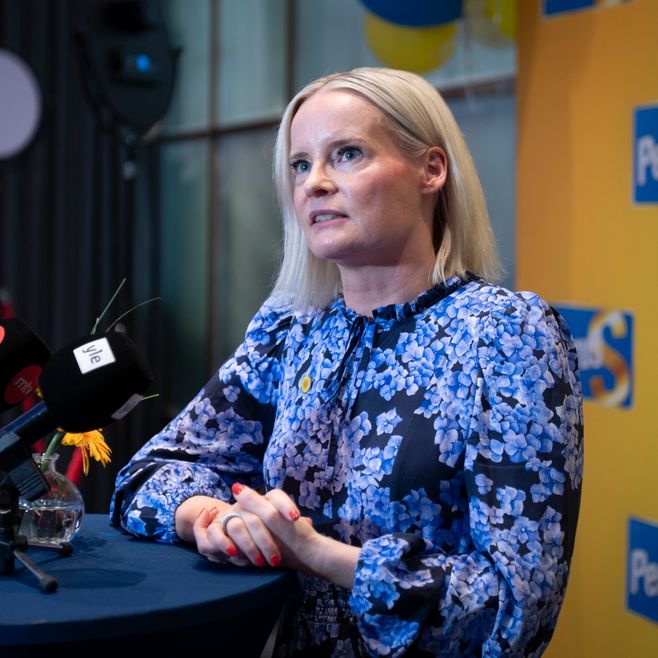 IL: Riikka Purra kertoo lastensa kohtukuolemista - Ilta-Sanomat