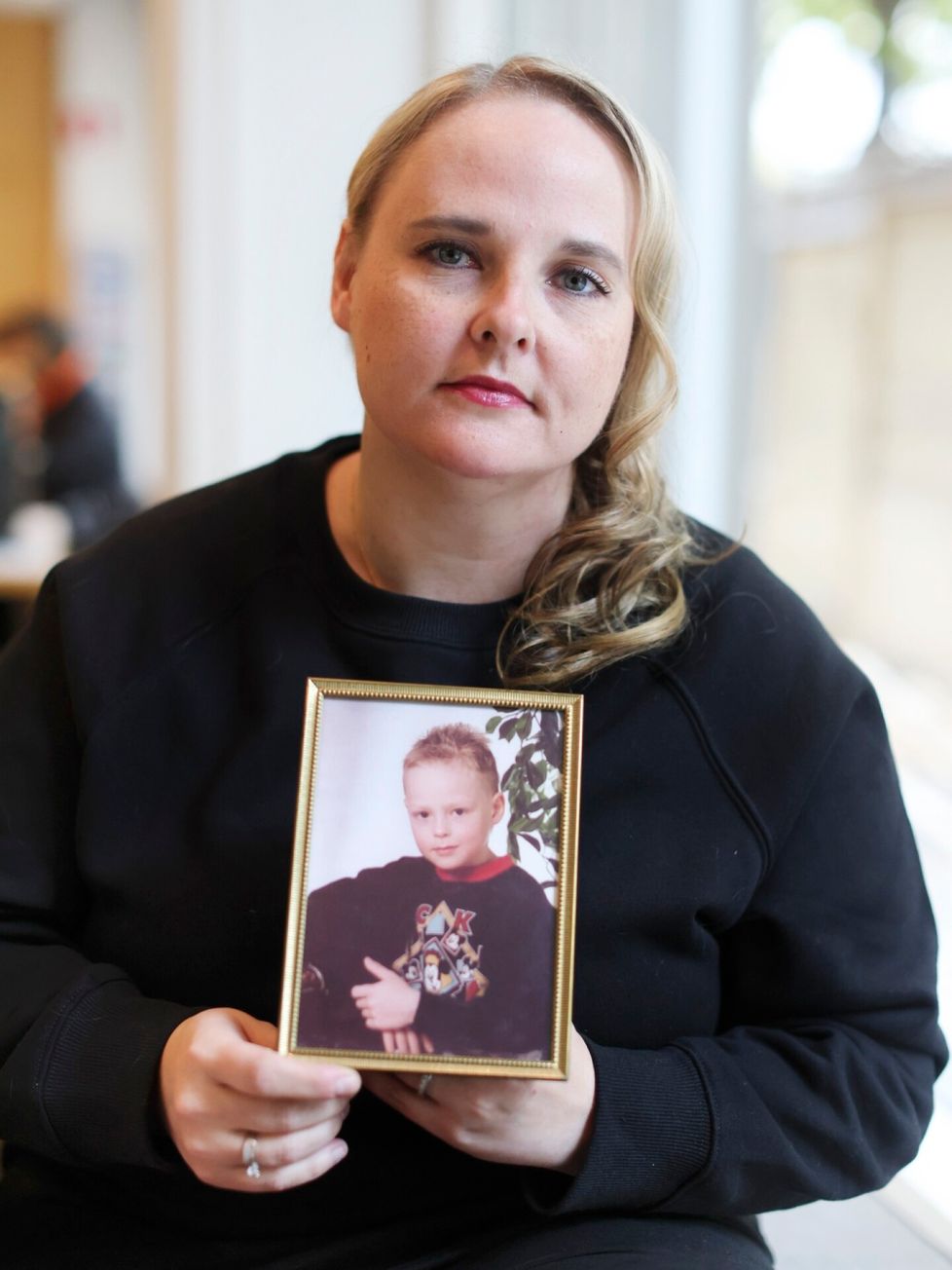 Helmi Rantala ”Ei selvinnyt”, isä sanoi ja riiputti pikkuveljen reppua kädessään – 15 ...