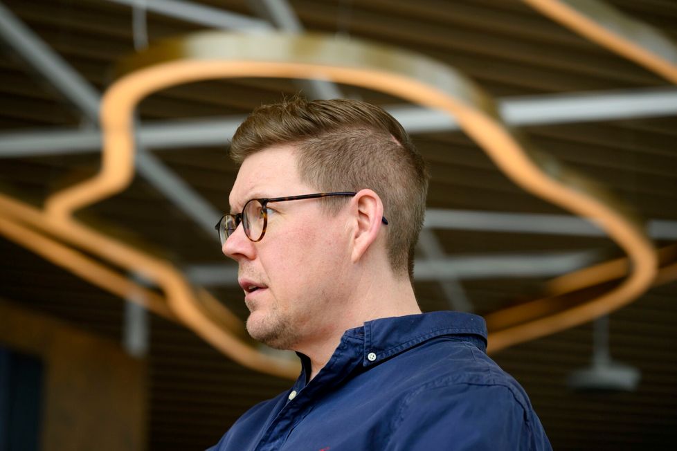 – Onhan kahdeksan miljardin euron sopeutus iso, mutta ei se ole poikkeuksellinen. Tilanne on nyt todella paha, mutta on isoja sopeutuksia ennenkin tehty ja kaikkien näiden jälkeen hyvinvointivaltiot ovat jatkaneet elämäänsä ja kehittyneet.