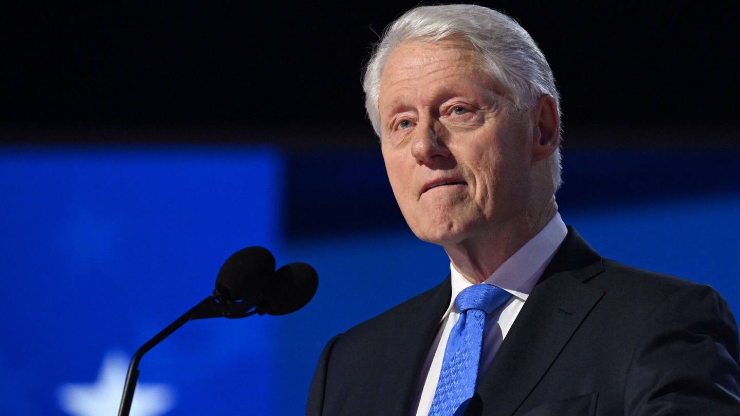 Bill Clinton joutui sairaalaan