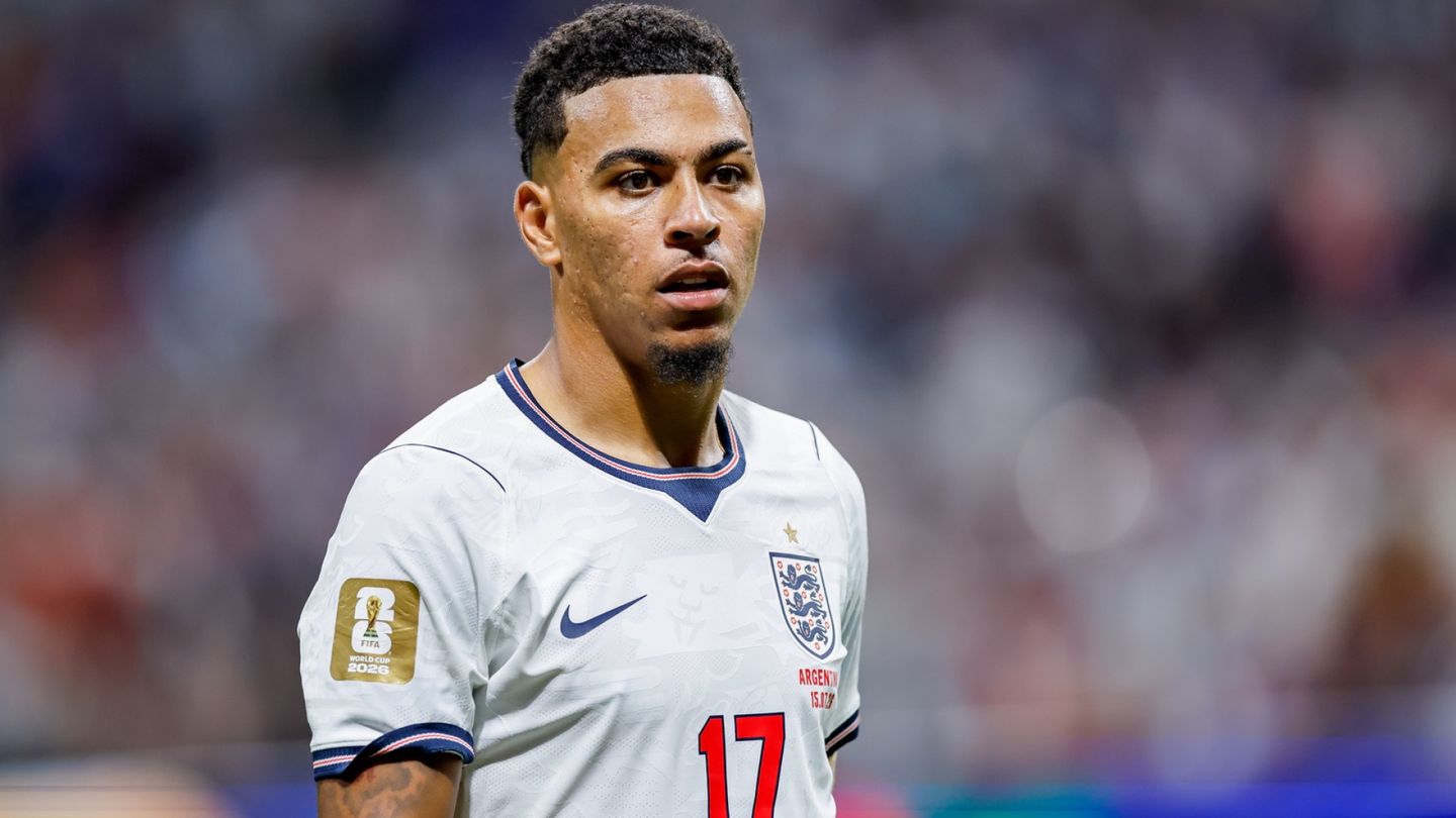 Football | Chelsea Buys Morgan Rogers for Nearly 140 Million Euros Amidst World Cup