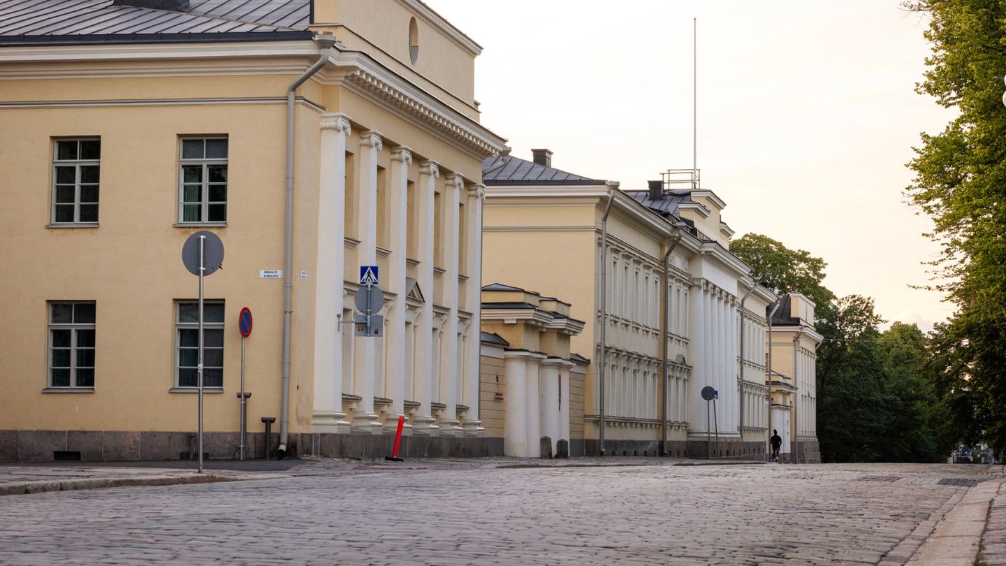 Poliisi­tehtävä Helsingin yliopiston tiloissa – suljettiin opiskelijoilta