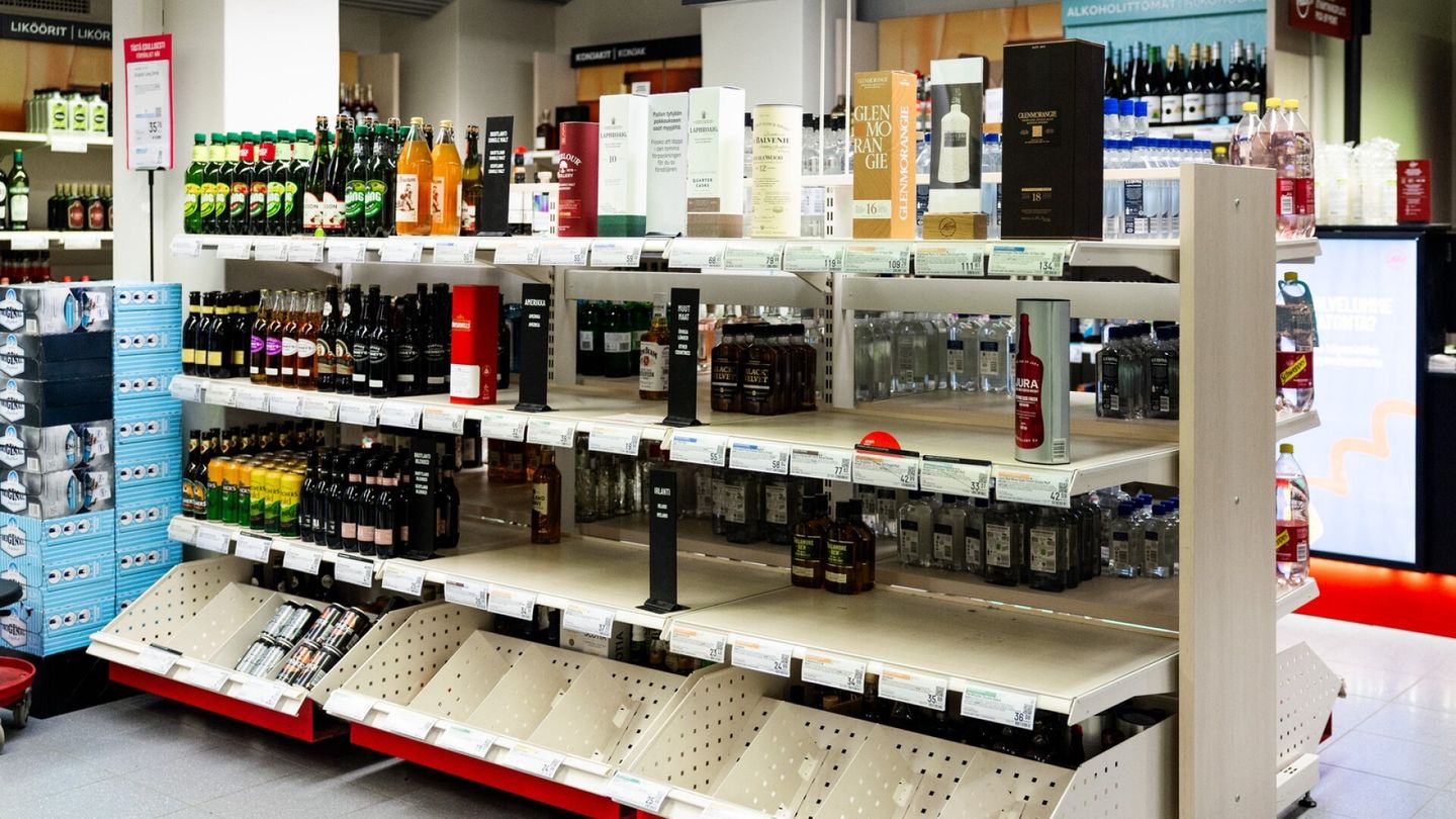 Varkaudet | Alko piilotti viskit varkaiden takia Helsingissä