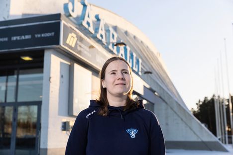 Petra Nieminen pelaa tällä viikolla Hakametsässä maajoukkueessa. 