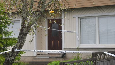 Tässä rivitaloasunnossa Lavian Teollisuustiellä alkoi viime toukokuussa rikostutkinta. Nyt tapaus siirtyy syyttäjän työpöydälle.