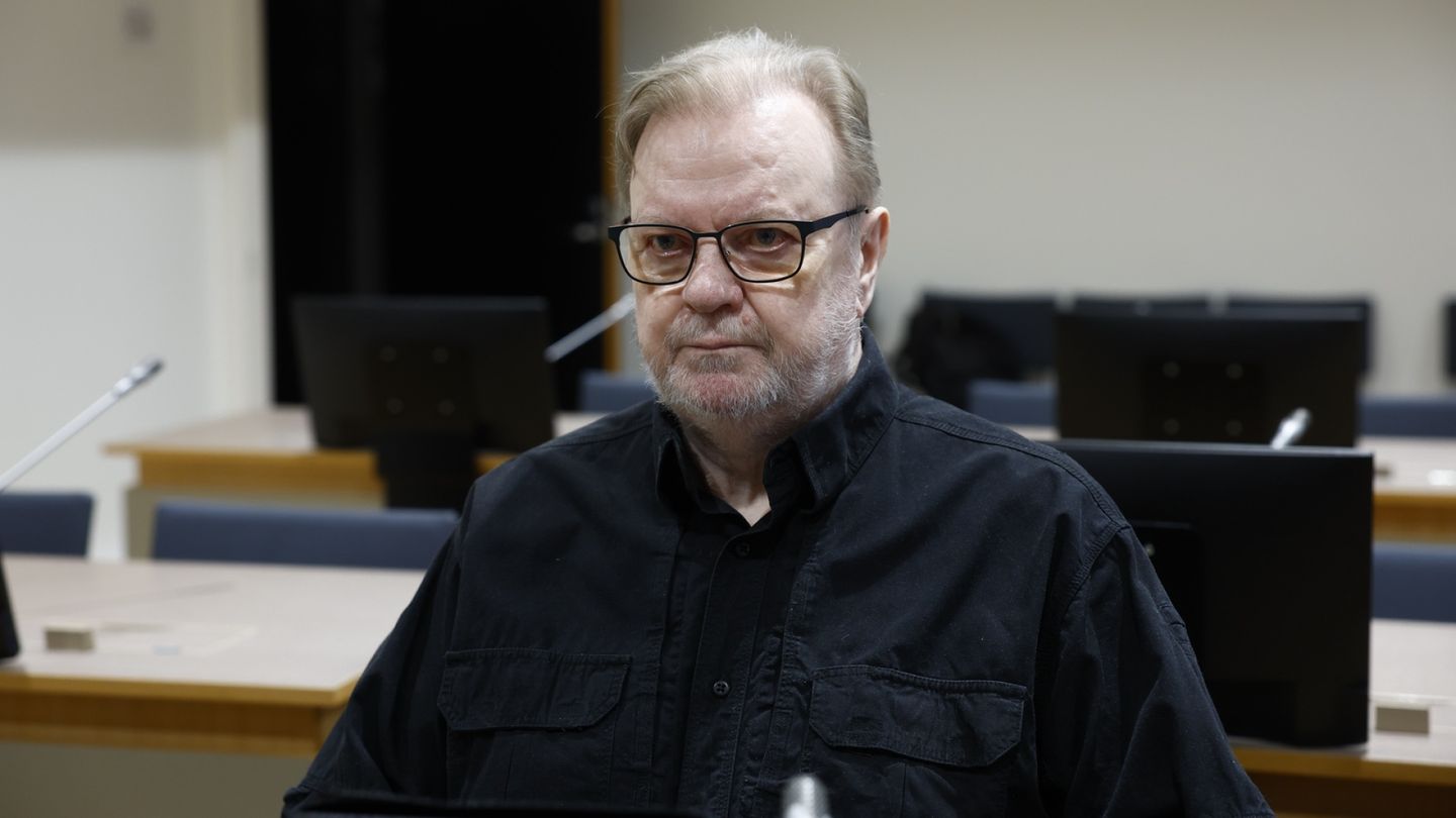 Thaimaassa suomalaisia tsunamiuhreja tunnistanutta ex-poliisia syytettiin rikoksesta – näin kävi oikeudessa