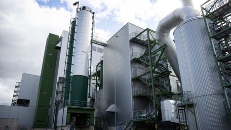 Nordic Ren-Gas oy:n tuleva vetyvoimala aiotaan rakentaa Tarastenjärvellä sijaitsevan Tammervoiman voimalaitoksen naapuriin. Kuvassa Tammervoiman voimalaitos. 