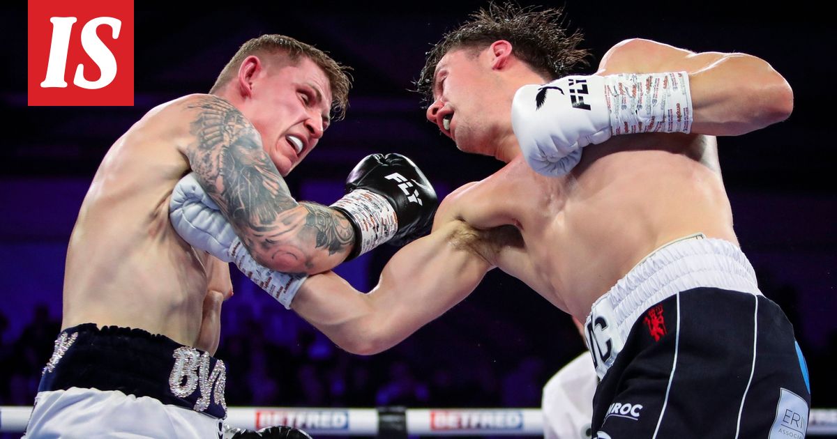 Karmea pommi! Nyrkkeilijä kiidätettiin välittömästi sairaalaan