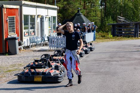 Martti Ritonen Racing Tamperelaisen Martti Ritosen, 16, piti lähteä Yhdysvaltoihin unelmansa ...