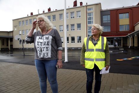  V l hti Ja Kajahti Koulussa Koettiin Kauhunhetki Salaman Isketty 