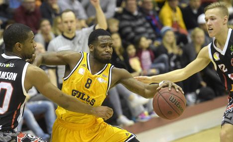 Deremy Geiger pussitti Kouvot kumoon | HS.fi