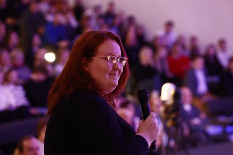 Lempääläläisen lukiolaisen Wilma Karlssonin kysymys sai presidenttiehdokkaat pohtimaan toivoa.
