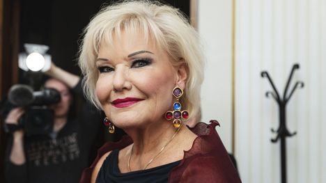 Karita Mattila julkaisi hehkeän kuvan Floridasta - Ilta-Sanomat