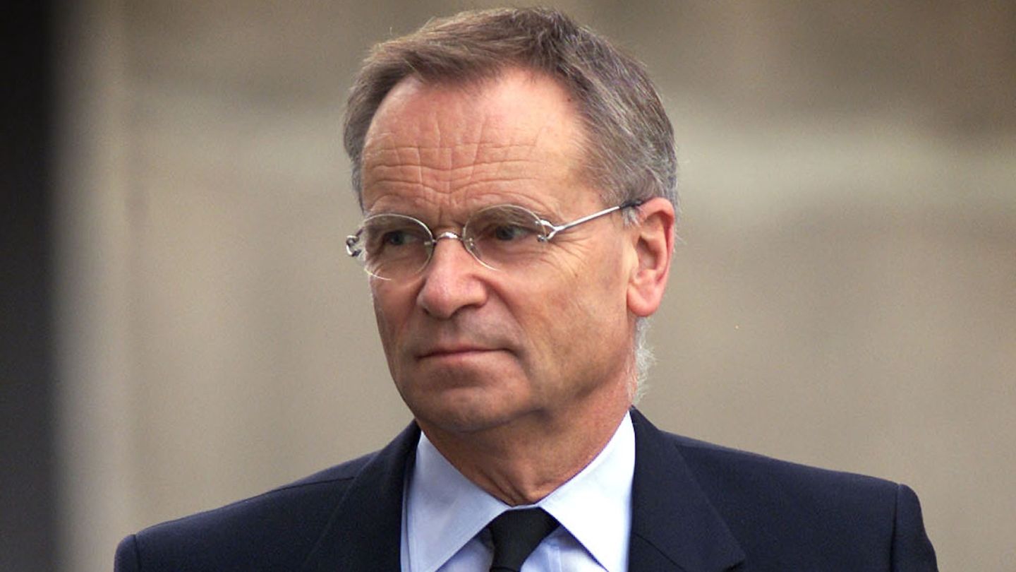 Kirjailija ja entinen brittipoliitikko Jeffrey Archer on kuollut