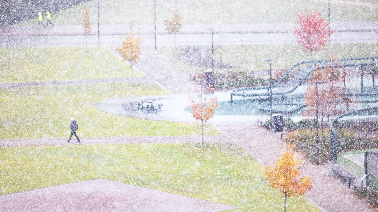 Sää | Etelä-Suomeen luvassa räntää, Lappiin kymmeniä senttejä lunta