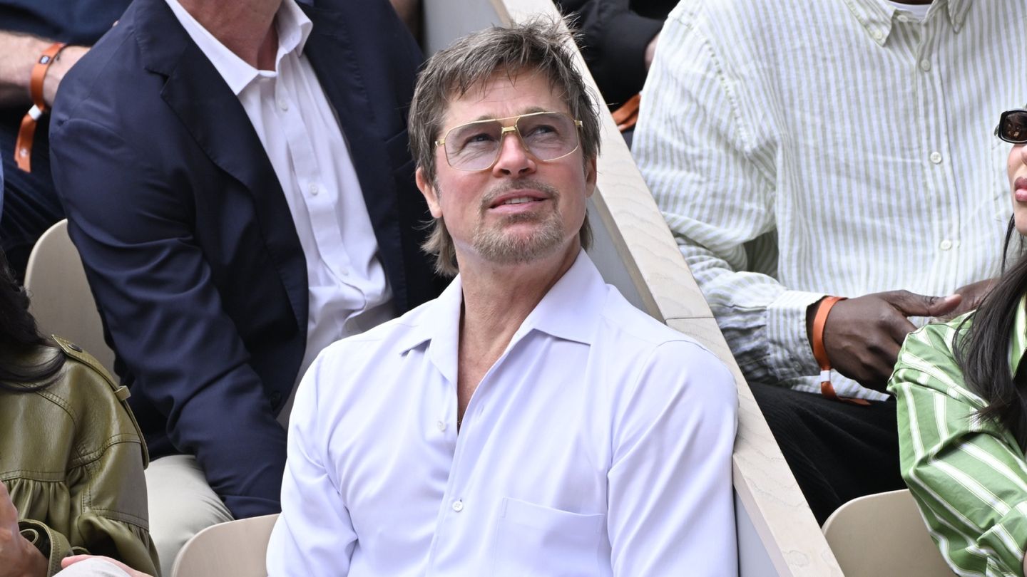 Brad Pitt ended seven years of sobriety, though his divorce was alcohol-related