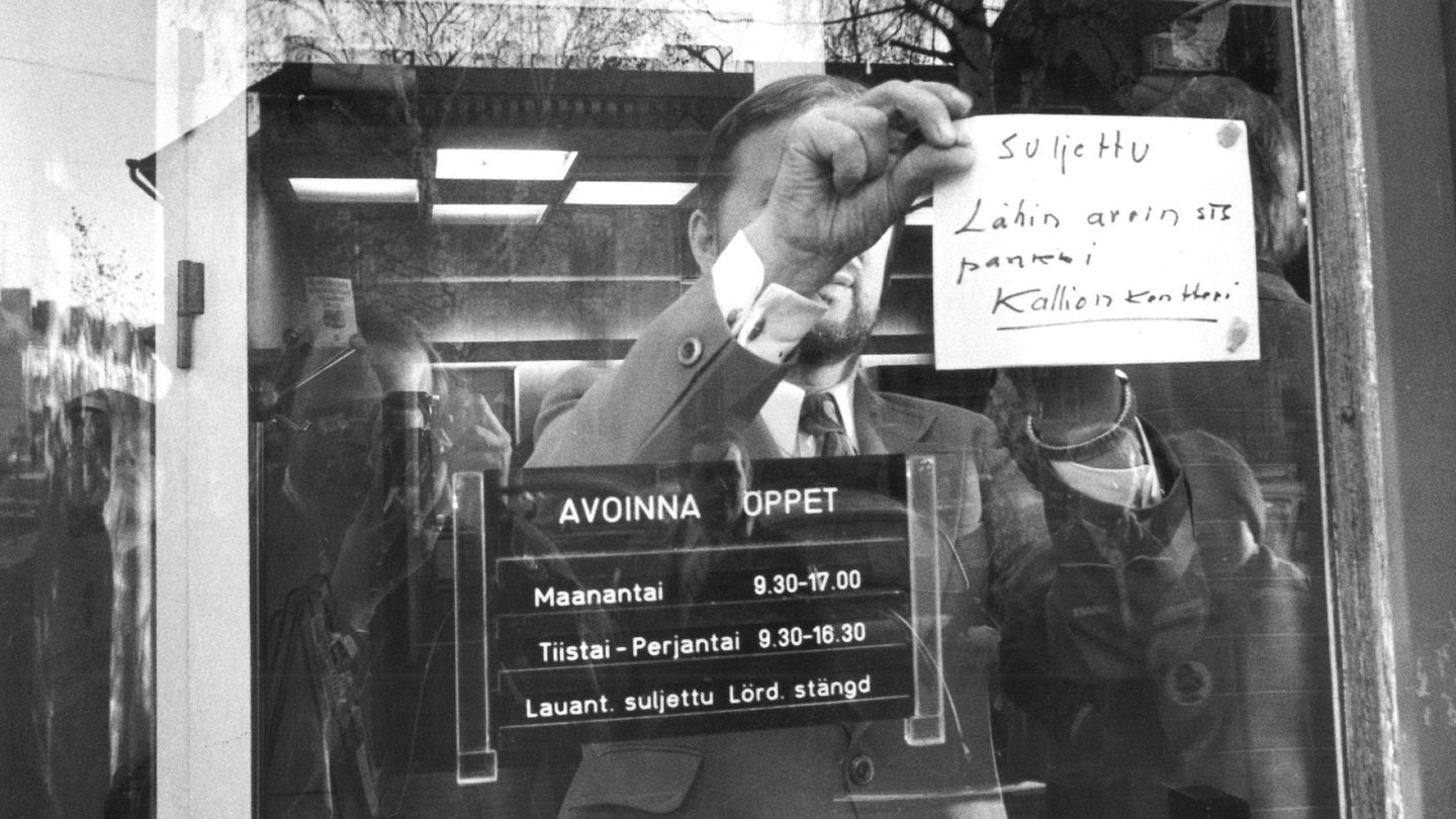 HS 50 vuotta sitten 16.10.1976 | Naamiomiesten ase pelästytti