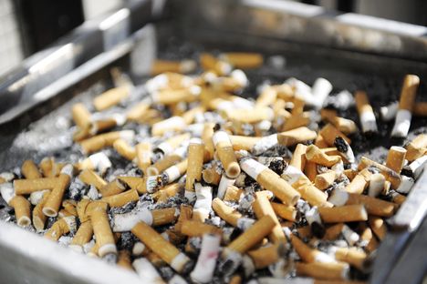 Päivittäin tupakoivat ihmiset sairastuivat skitsofreniaan kaksi kertaa todennäköisemmin kuin tupakoimattomat, kertoo tuore brittitutkimus.