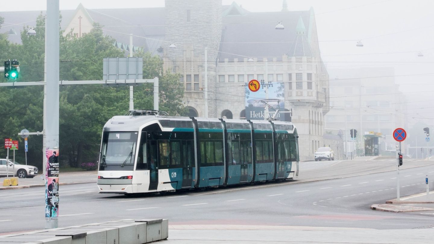 Helsinki Delays New Tram Funding Amid ‘Exceptionally Strong’ Procurement Allegations