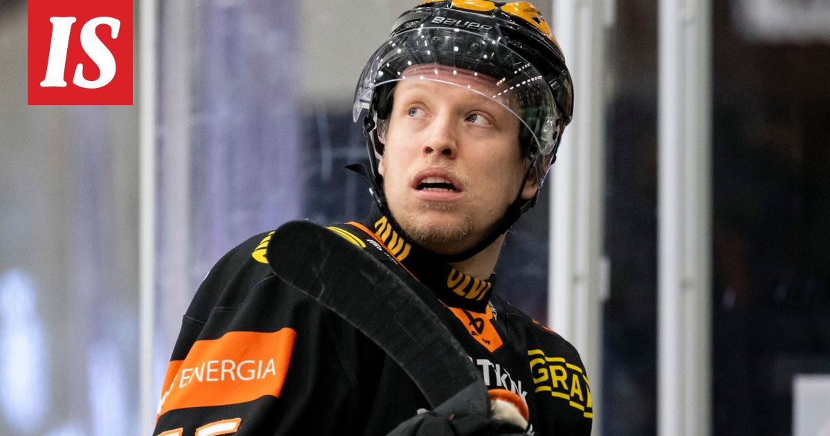 SM-liigapelaajaa alettiin kutsua suosikkiyhtyeen laulajaksi: ”En tajunnut miksi”