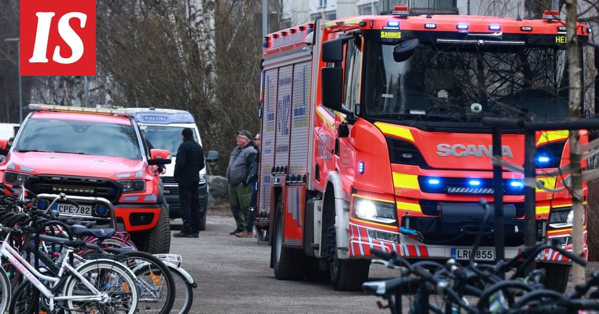 Asiakirja: Pelastuslaitos hälytettiin Maa­tullin koululle kylmäävin ennakkotiedoin