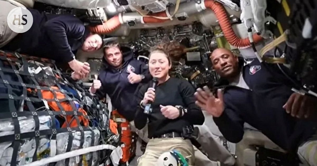 This is how sleep and toilet needs are taken care of with hearing in the Orion capsule