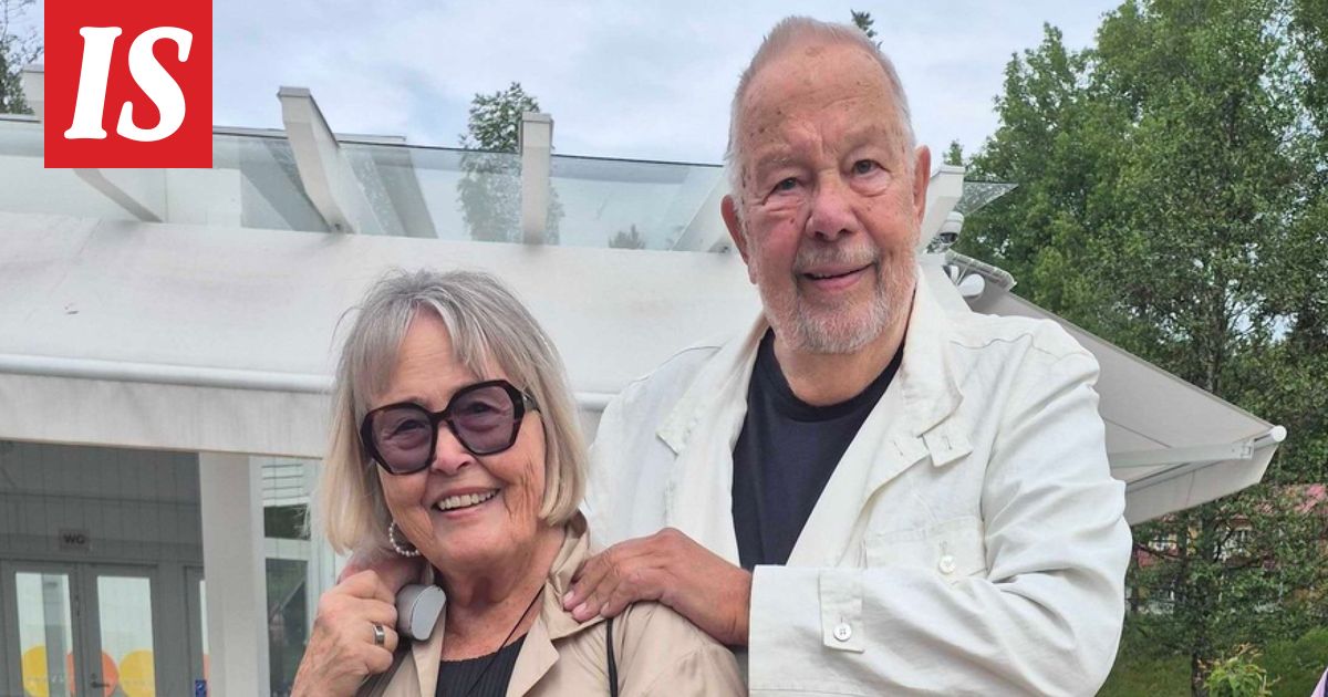 Julkisuudesta kadonnut Arja Rinne, 88, harvinaisessa kuvassa