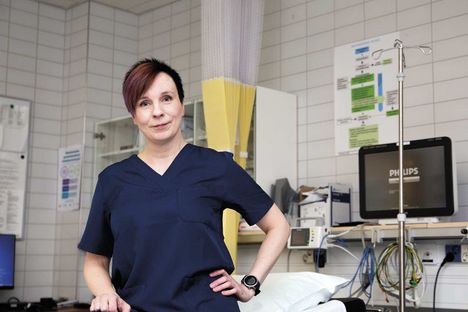 Kanta-Hämeen sairaanhoitopiirin johtajaylilääkäri Sally Järvelä, että lisääntyneellä maskien käytöllä on ollut vaikutusta siihen, että tilanne ei näytä nyt kehittyvän pahempaan suuntaan.