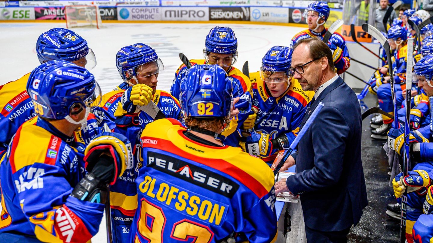 Alkamisaika kello 12.00 – SM-liigassa pelataan keskiviikkona täysin poikkeuksellinen ottelu