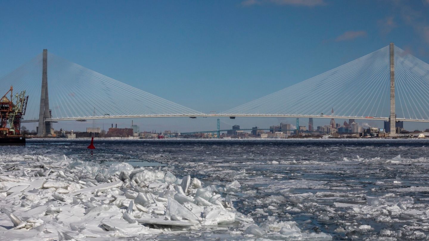 Yhdysvallat | Trump uhkasi estää silta­hankkeen USA:n ja Kanadan välillä, Carney kertasi puhelimessa faktat
