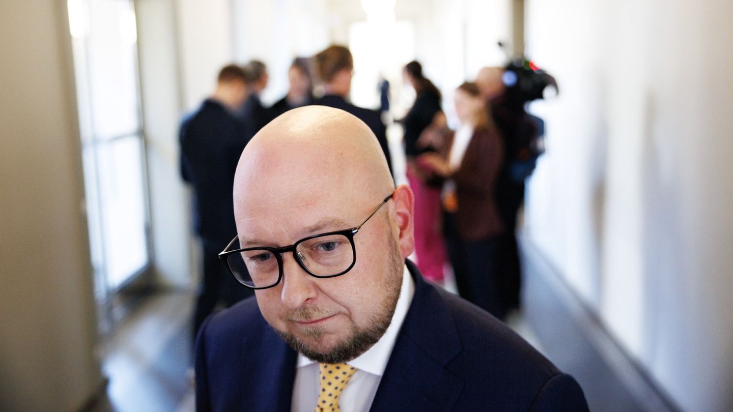 Sdp:n Räsänen kokoomuksen leikkauslistasta: ”Raharikkaille katetaan notkuva noutopöytä”