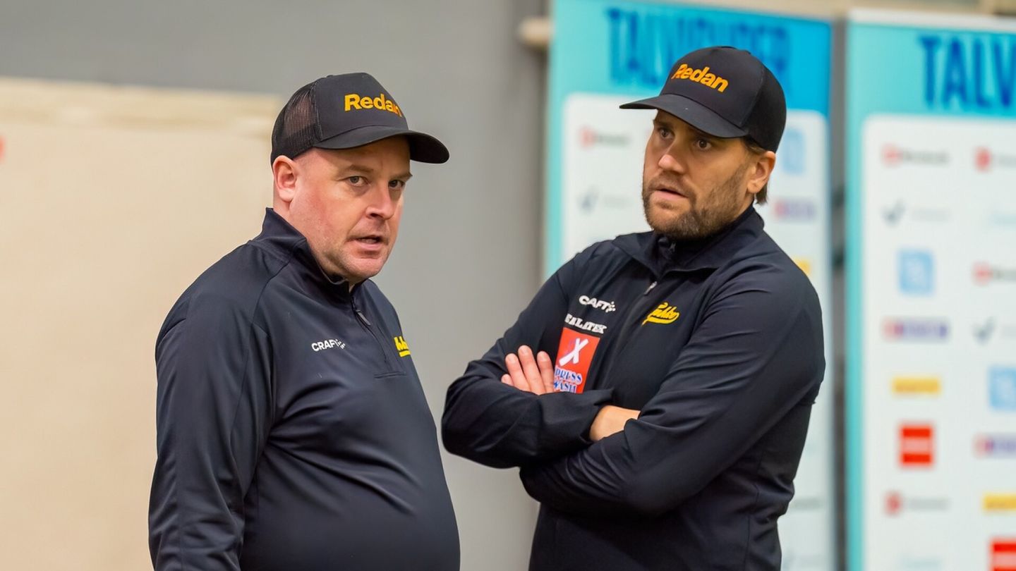 Pesäpallo | Hyvinkään Tahko antoi potkut pelinjohtajilleen