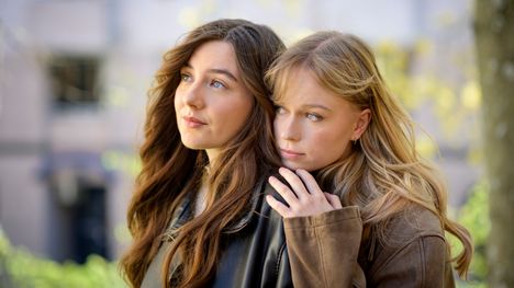 Viikon Biisi Emma Matilda duo Tiet Kuinka Tehd Someajan Viikon Biisi Emma Matilda duo Tiet Kuinka Tehd Someajan