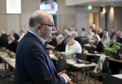 Yhteisymmärryksen löytämisestä olaan vielä kaukana, sanoo Teollisuusliiton puheenjohtaja Riku Aalto.