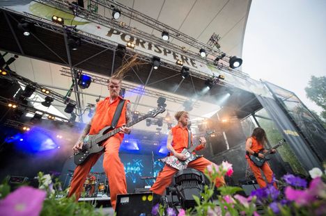 Stam1na esiintyi Porispere-festivaalilla vuonna 2016.