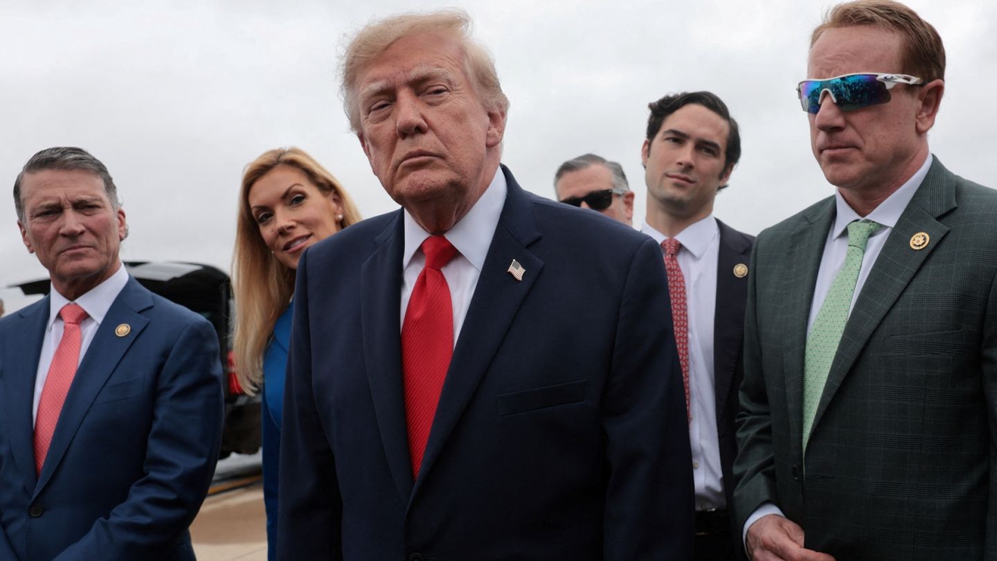 Trump ihmeissään epäonnistuneesta teloituksesta – ”Ei pitäisi olla kovin vaikeaa”