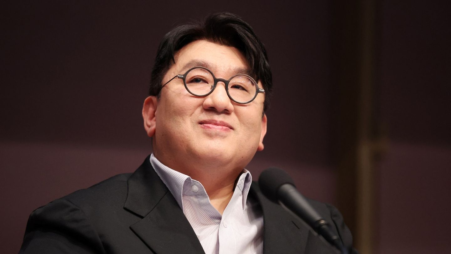 BTS Founder Bang Si-hyuk Faces Serious Fraud Allegations