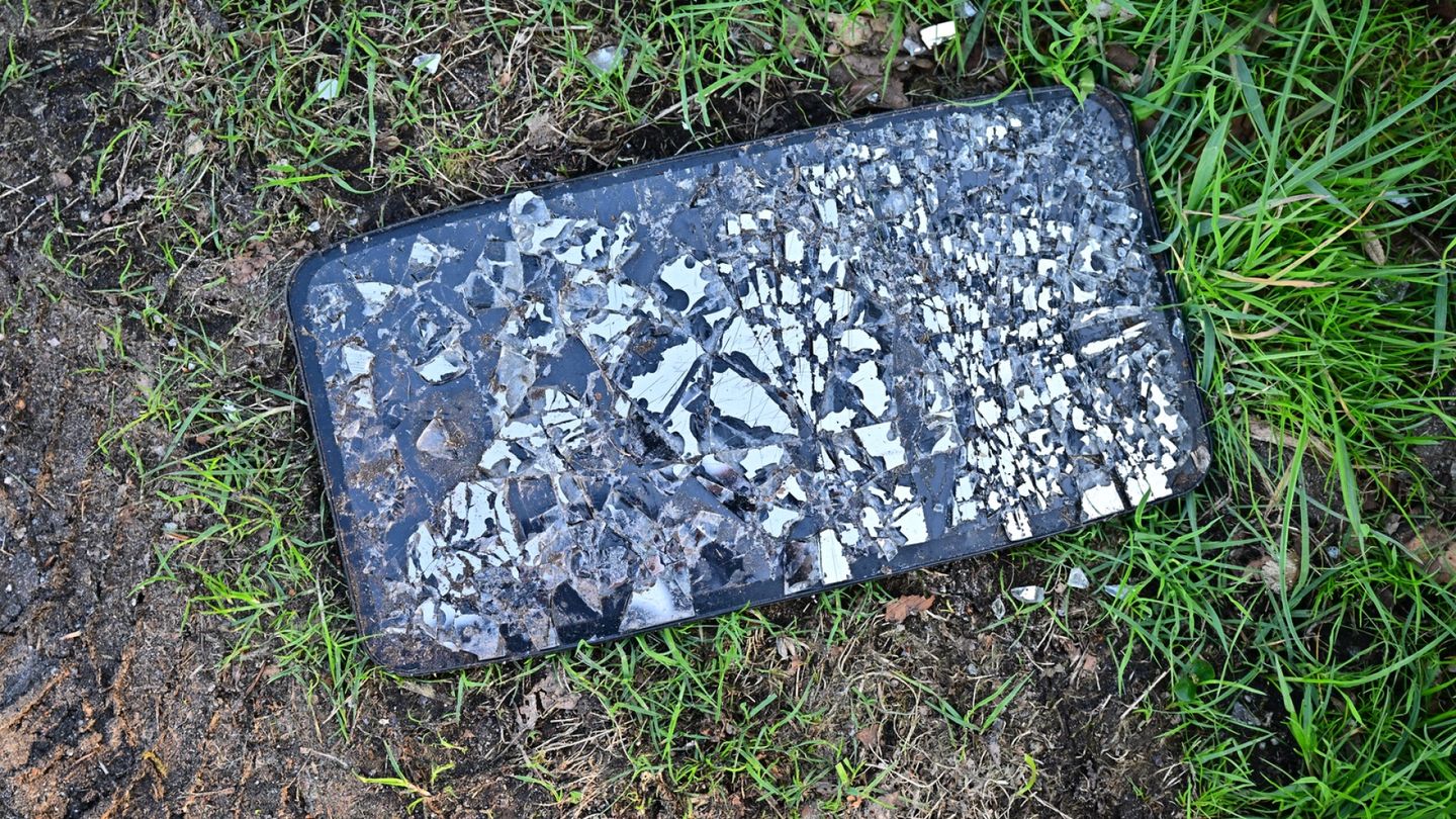 Tämä on suomalaisten helmasynti puhelimen käytössä – teetkö sinäkin saman virheen?