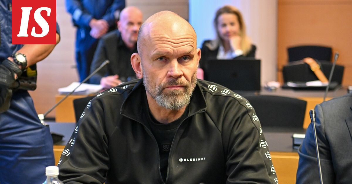 Jere Karalahti lähti vankilasta – hyppäsi auton kyytiin