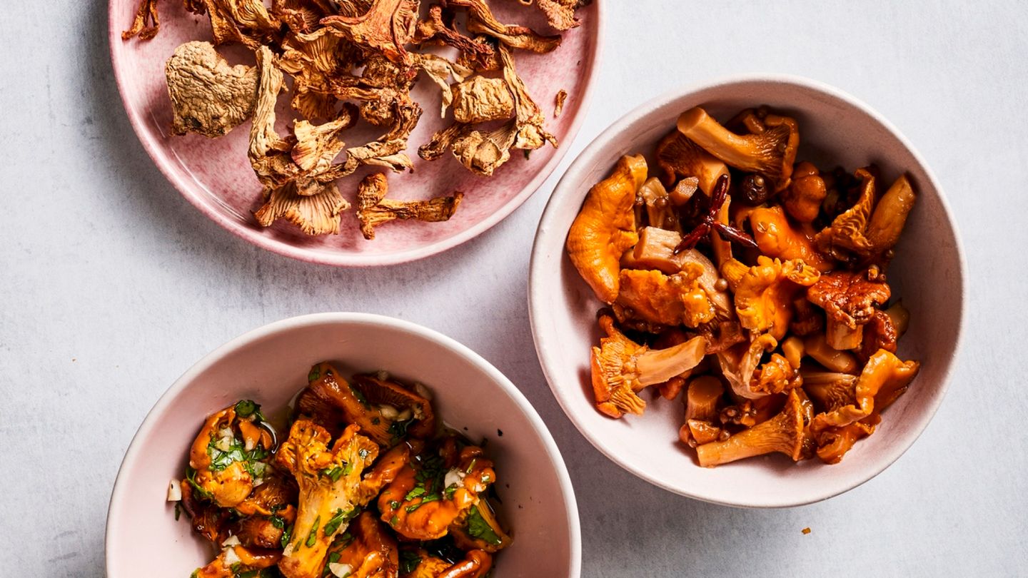 Chanterelles: A Delicious Topping and a Great Pasta Ingredient