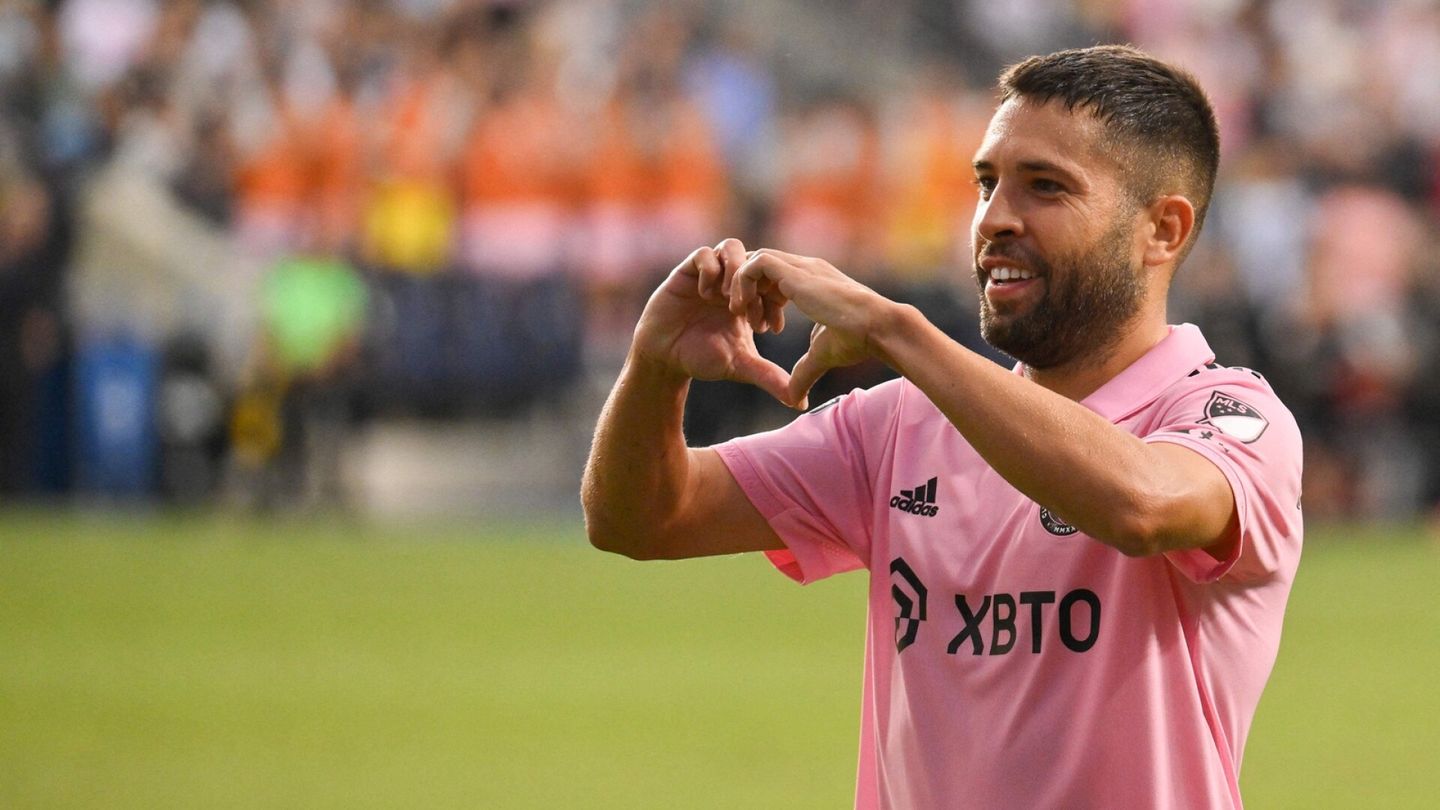 Jordi Alba set to retire