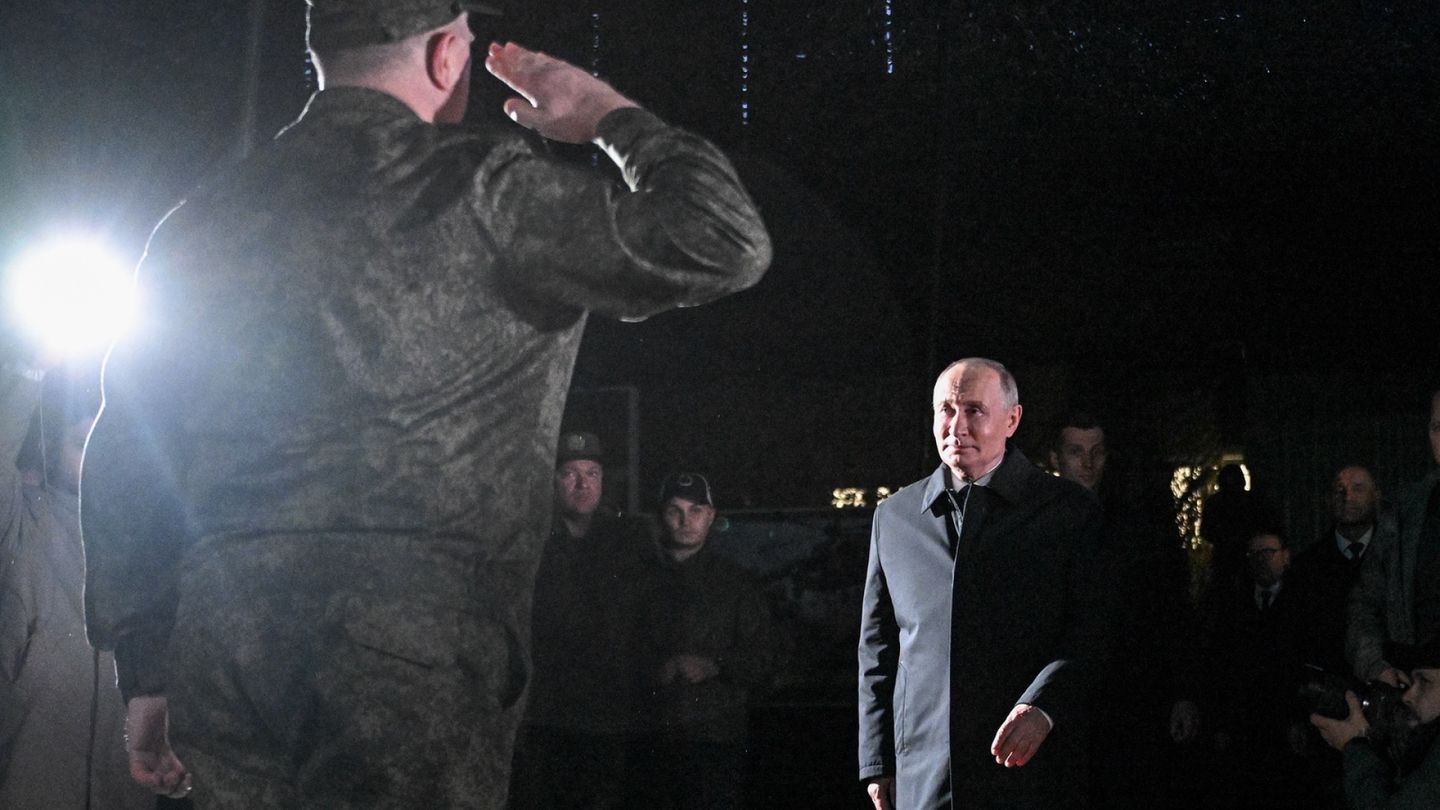 Putin tarkasti Venäjän valtavan sotaharjoituksen