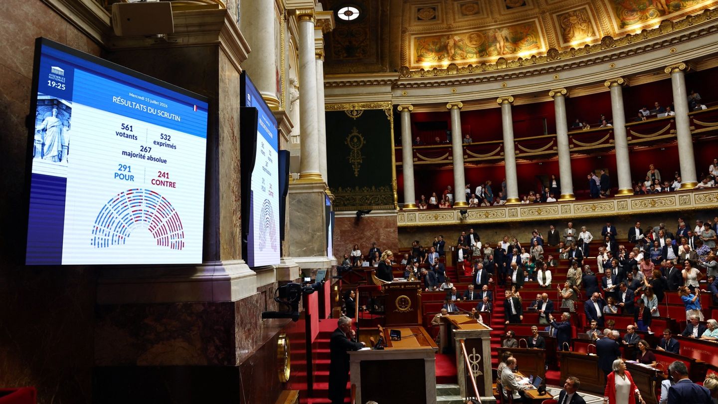 France permits assisted death under specific conditions